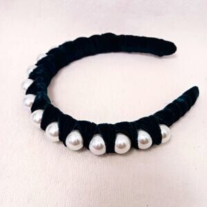Emerald Green Velvet Pearls Headband Large WHITE PEARL French Style New w Tag
